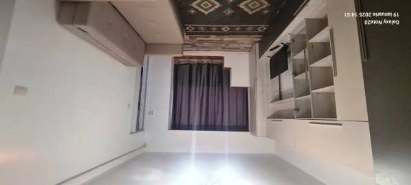 Apartament cu o camera inchiriez