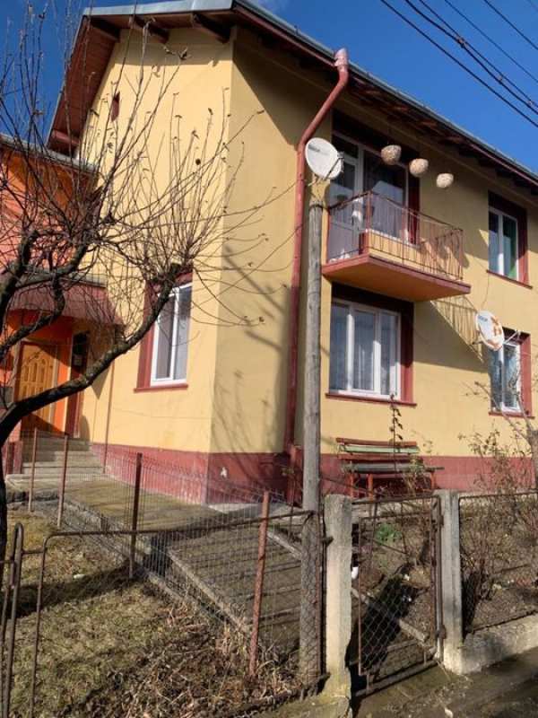 Apartament 2 camere + Anexa