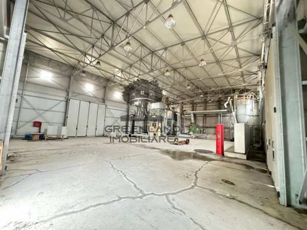 HALA INDUSTRIALA 2000mp + 15.000mp teren, la DN, traf 1000kw, ca noua