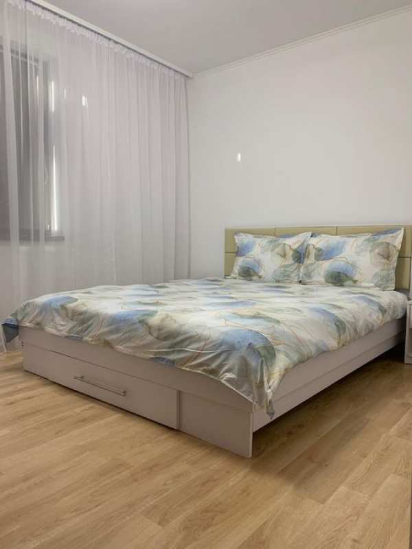 Apartament de închiriat în regim hotelier