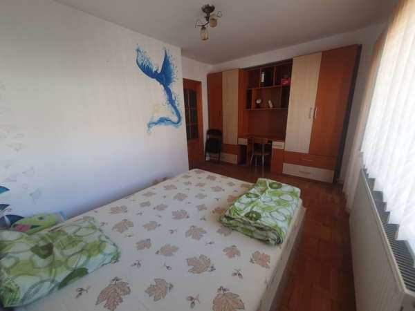 Apartament decomandat 2 camere, 52.5 mp utili, etaj 3/4,str. Crangului