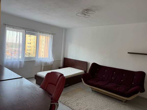 ÎNCHIRIEZ  apartament  1 camera decomandat in suprafata 55mp  Fortuna