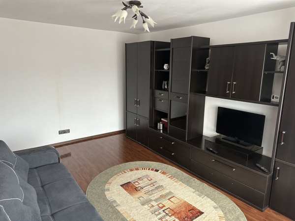 Apartament 2 camere zona 8 Mai