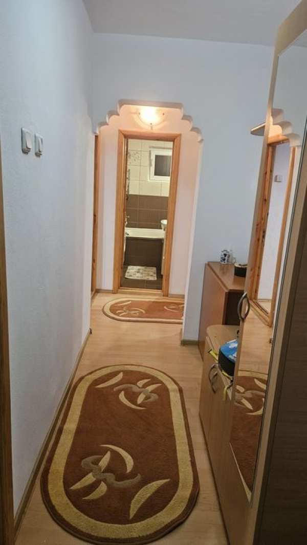 Închiriere apartament 2 camere