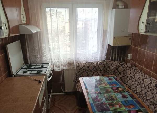 Apartament decomandat de inchiriat