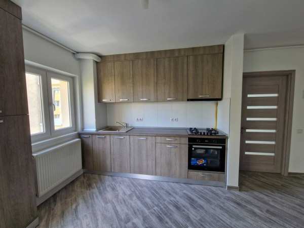 Proprietar - Apartament cu 2 camere decomandat Baia Mare 90000 €