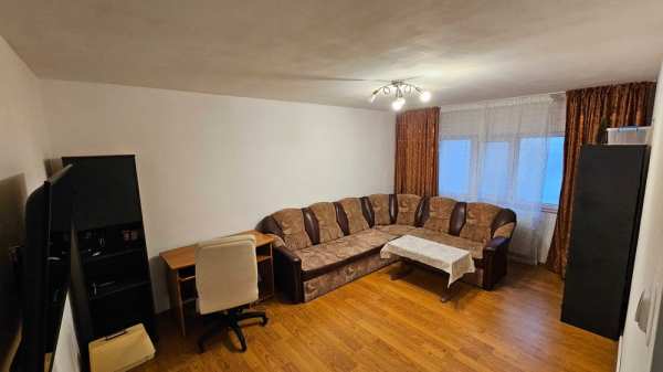 Inchiriez apartament 2 camere decomandat situat in TULCEA cartier E3