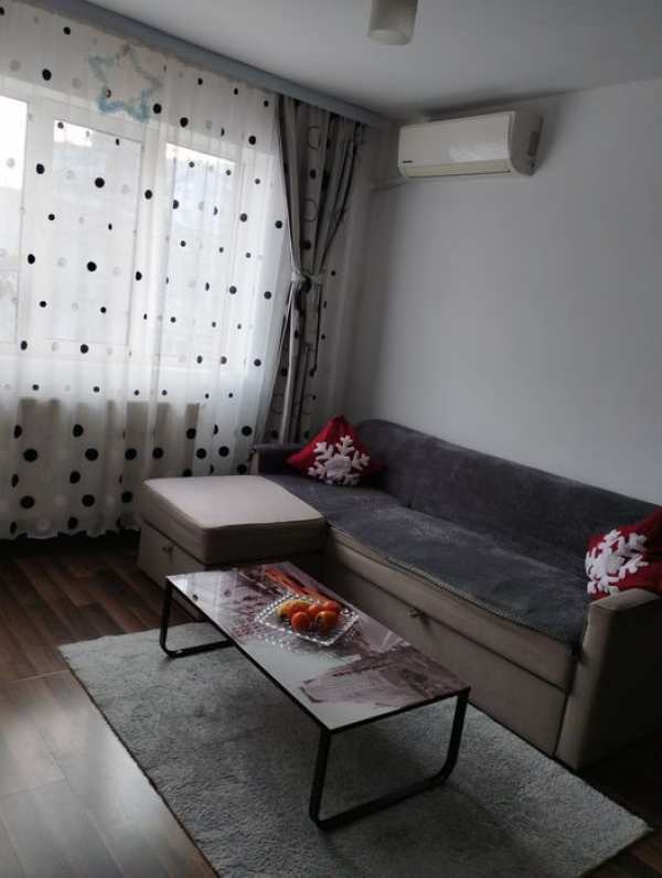 Vând apartament cu 2 camere