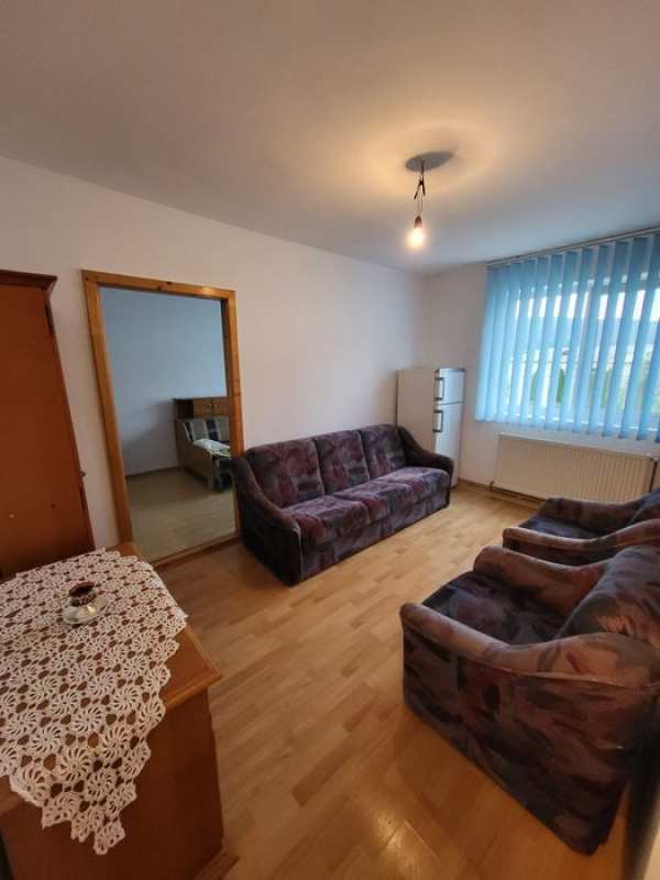 Vand apartament 2 camere