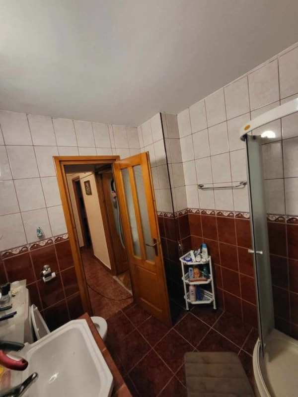 Apartament 3 camere