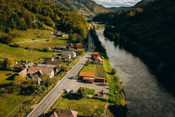 Casã de lemn echipatã