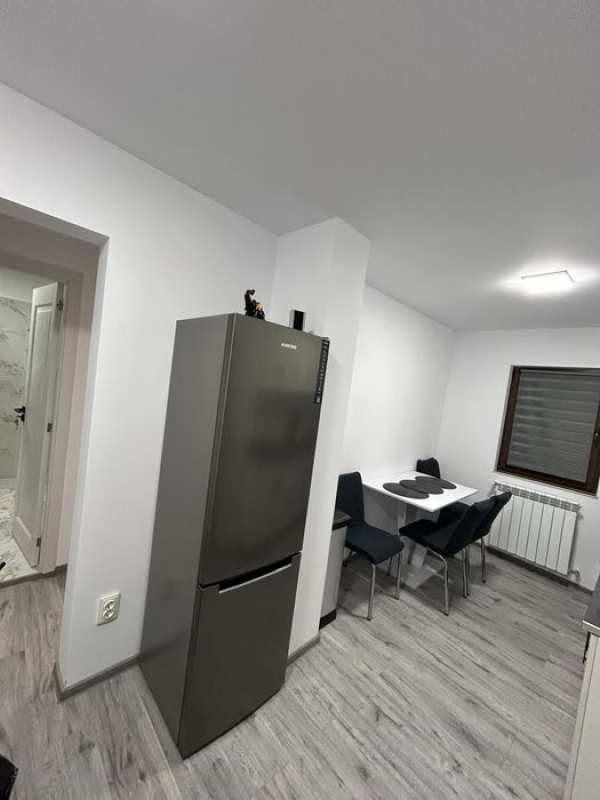 Vand Apartament 2 camere