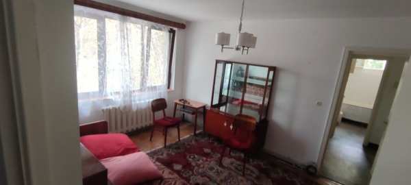 Inchiriez apartament 2 camere pietonal Unirii