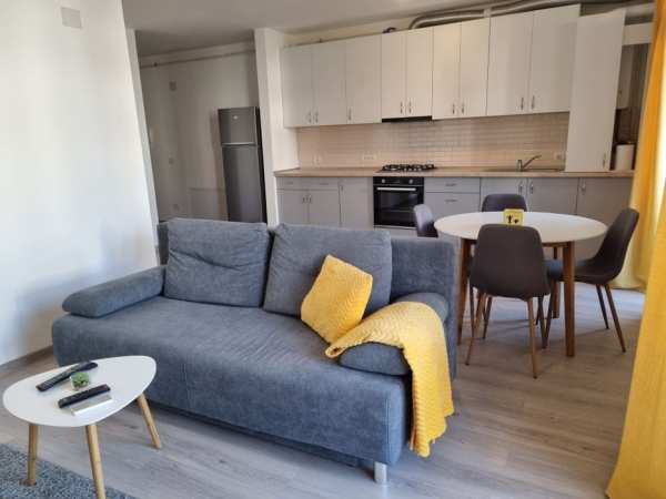 Inchiriere apartament cu 2 camere