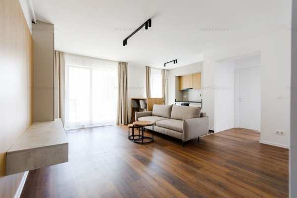 Apartament mobilat si utilat cu 3 camere - comision 0%