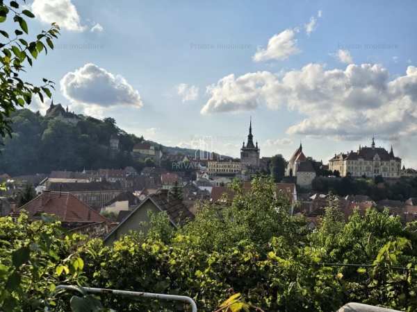 Casa in zona centrala, 486 Mp suprafata totala, Sighisoara