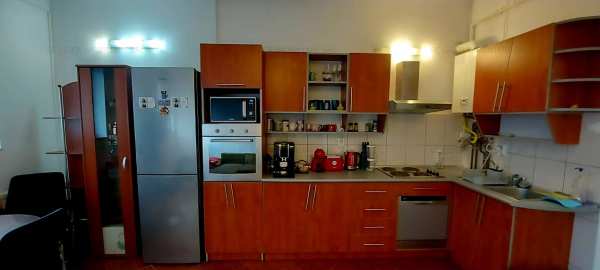 Apartament de vanzare 3 camere centru, strada Croitorilor