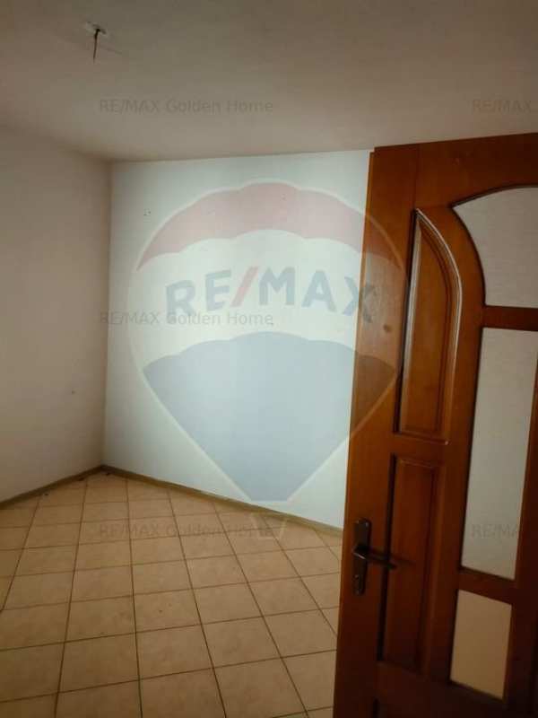 Apartament cu 2 camere de vanzare in zona Central