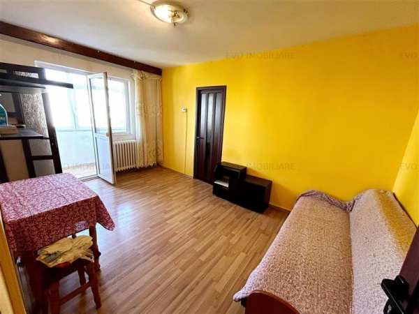 Apartament de vanzare, 3 camere, etajul 3, Alexandru cel Bun Iasi