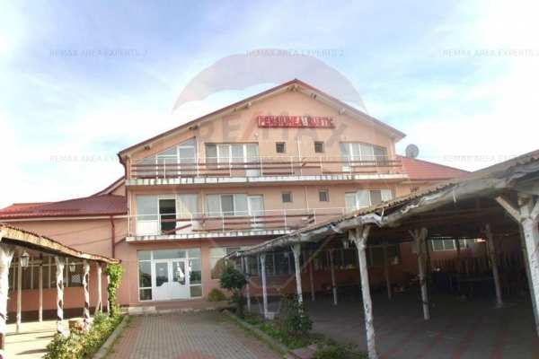 Hotel / Pensiune  / Parcare TIR  de vanzare intre Craiova - Bals