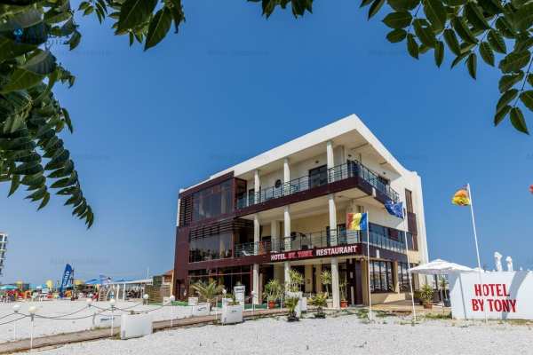 Hotel 3 stele, 25 camere, pe malul Mării Negre, Mamaia