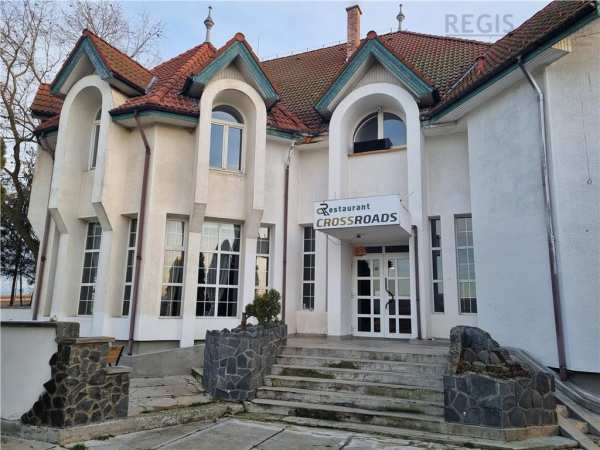 Motel, restaurant siãâ benzinarie i dn11 reci brasov