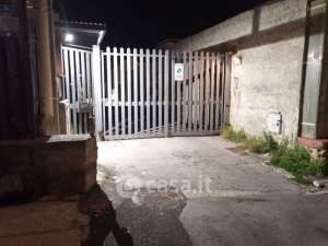 Box/posto auto in residenziale in Via Fabio Besta