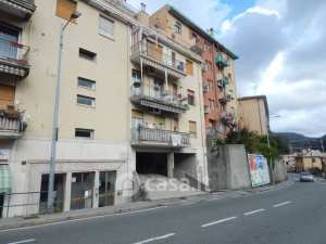 Box/posto auto in residenziale in Via Posalunga