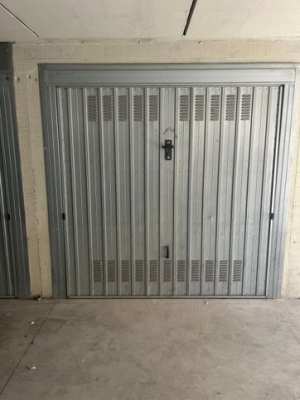 Box/posto auto in residenziale in Via Giulio Martinez 24