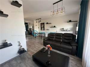 ROYAL IMOBILIARE - INCHIRIERE VILA ZONA BUCOV