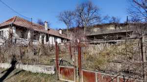 Casa cu teren 2500 mp/ Sat Padureni/ Mures