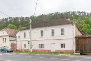 Conac Boieresc de Restaurat - 2242 mp Teren, Oportunitate Unica in Transilvania