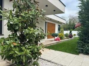 Casa 4 Camere | Adiacent Erou Iancu Nicolae | 2 Parcari | Finisaje Lux