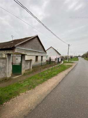 RECO CASA 3 CAMERE IN ROSIORI VAIDA LA 20KM DE ORADEA