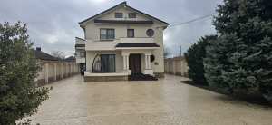 Exclusivitate,Poiana-Centru, P+1, 1640mp teren, 450mp SU, mobilata, centrala gaz