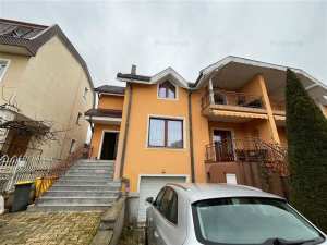De vanzare/inchiriat casa tip dulex in zona Platoul Cornesti