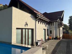 De vanzare, casa in Dambul Pietros de 380 mp utili, cu piscina si curte de 733 m
