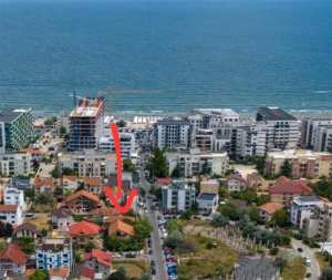 Vanzare Vila/Pensiune 11 camere zona Mamaia Nord langa plaja