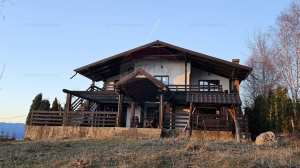 Casa de vacanta | Pensiune | Bran-Sohodol | 1372 mp teren | Priveliste