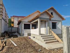 Navodari - Casa 4 camere individuala la cheie -110.000euro