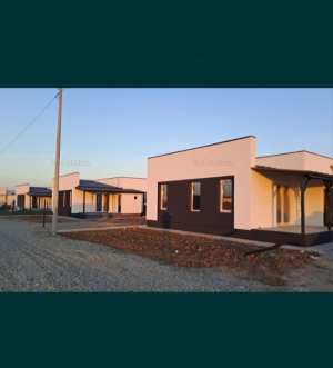 Adunatii Copaceni 3 camere la gri