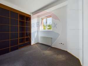 2 apartamente in vila cu acces individual, ultracentral