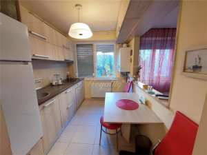 ULTRACENTRAL , Apartament 2 camere + CENTRALA PROPRIE - Zona Ultracentrala