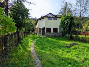 De vanzare vila Cheia 200mp / 500 mp teren