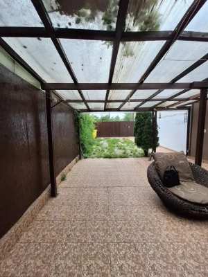 Casa cu 2 camere zona Aparatorii Patriei