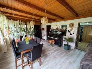 Casa cu teren generos in Olari, la sosea-aproape de biserica.