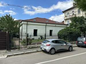 Proprietar, vand casa in zona Centrala(in spate la Modern/Winmark), 329 mp teren