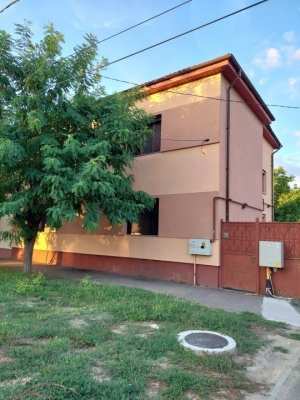 Proprietar vand casa cu etaj si teren in Timisoara str Chisodei