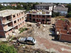Vand apartamente cu 2 camere PROPRIETAR , Construim si case pe comanda