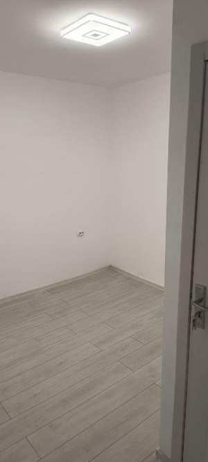 Apartament 2 camere, recent renovat, Câmpeni centru
